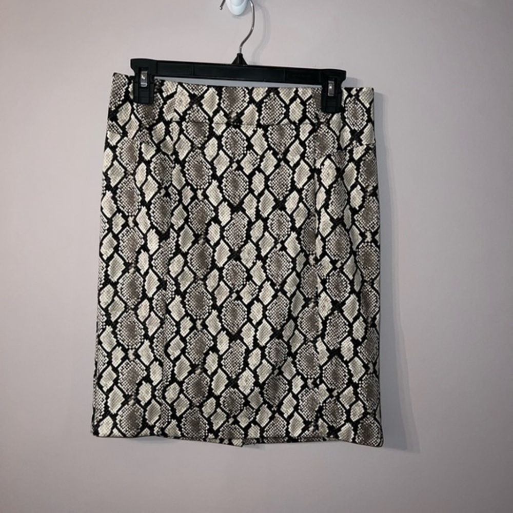 Grey and black snake print skirt michael kors small